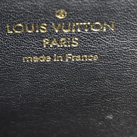 Louis Vuitton Taurillon Capucines Wallet – Authentic Luxury Wallet - Picture 5 of 13
